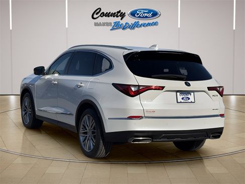 Used 2023 Acura MDX SH-AWD w/ Advance Package image 28