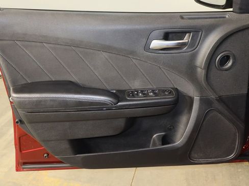 Used 2020 Dodge Charger SXT w/ Blacktop Package image 20