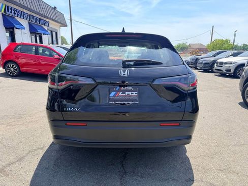 Used 2023 Honda HR-V LX image 7