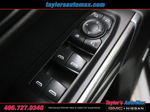 Used 2021 Chevrolet Silverado 1500 LTZ w/ Technology Package AWD/4WD image 37
