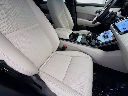 Used 2023 Land Rover Range Rover Velar R-Dynamic S AWD/4WD image 15