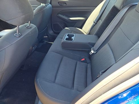 Used 2025 Nissan Altima 2.5 SV image 15