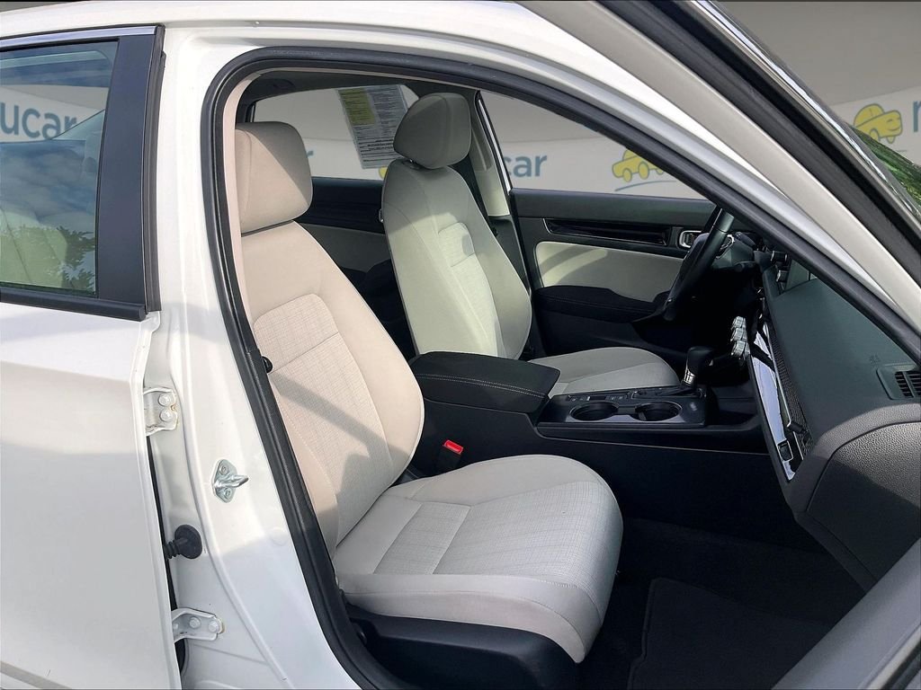Used 2023 Honda Civic EX image 11