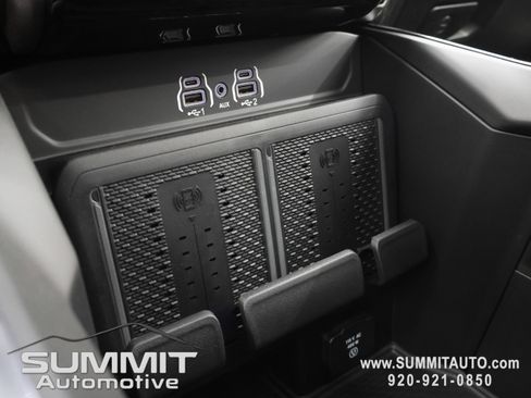New 2026 RAM 2500 Laramie AWD/4WD image 49