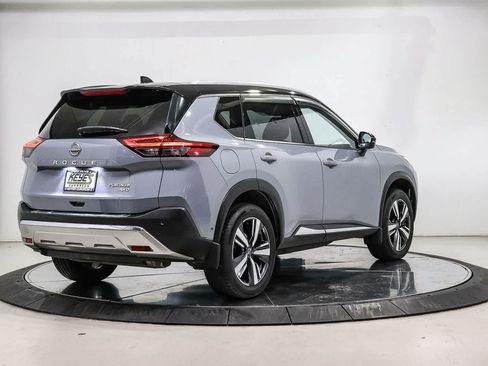 Used 2022 Nissan Rogue Platinum w/ Head-Up Display Package AWD/4WD image 4