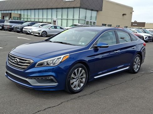 Used 2017 Hyundai Sonata Sport w/ Value Edition Package 02 image 3