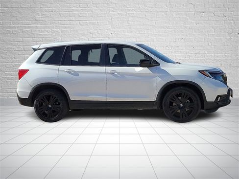 Used 2021 Honda Passport Sport image 5