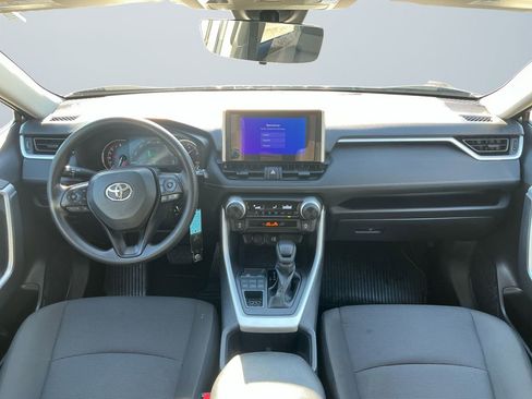 Used 2025 Toyota RAV4 LE image 12
