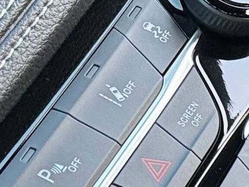 New 2026 Chrysler Pacifica Select image 37