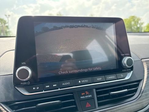 Certified 2022 Nissan Altima 2.5 SL FWD image 22