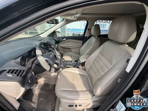 Used 2016 Ford Escape Titanium w/ Equipment Group 301A image 7