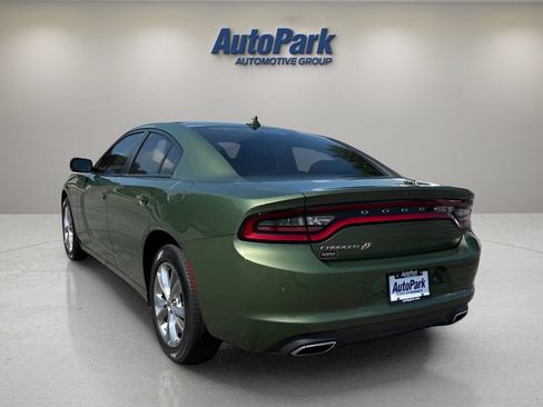 Used 2022 Dodge Charger SXT w/ Cold Weather Package AWD/4WD image 6