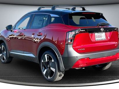 New 2026 Nissan Kicks SR