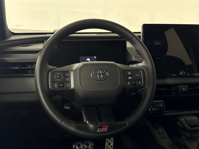 Used 2026 Toyota RAV4 AWD Plug-in Hybrid image 29