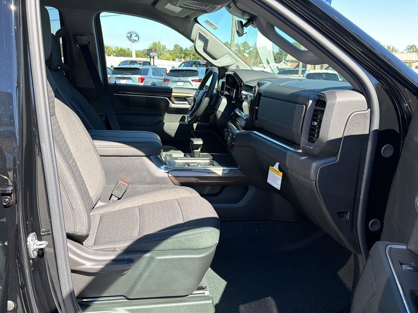 New 2026 Chevrolet Silverado 1500 RST AWD/4WD image 13