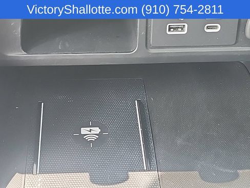 Used 2025 Honda Pilot Black Edition image 11