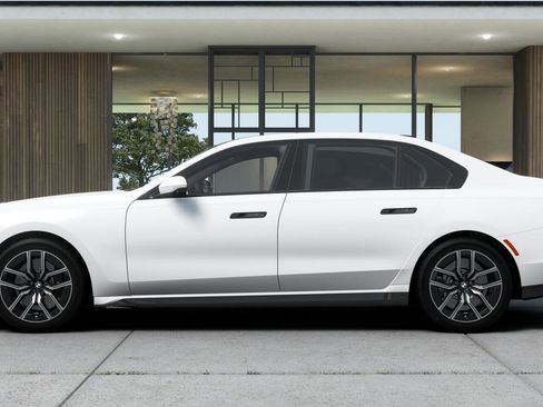 New 2026 BMW 740i xDrive AWD/4WD image 4