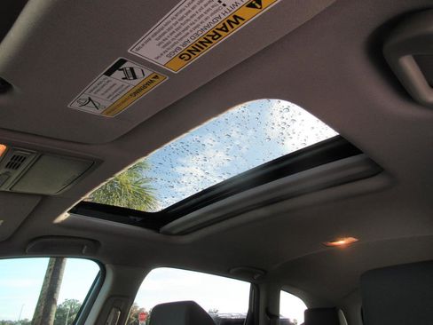 Used 2022 Honda CR-V Touring image 26