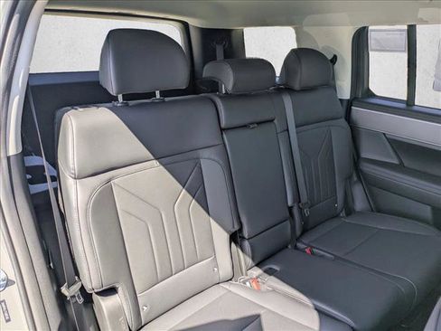 New 2026 Hyundai Santa Fe SEL FWD image 18