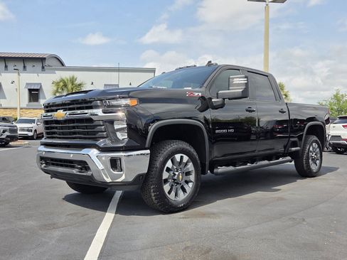 New 2026 Chevrolet Silverado 2500 LT w/ All Star Edition image 2