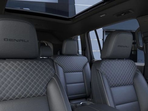 New 2025 GMC Acadia Denali w/ LPO, Floor Liner Package image 24