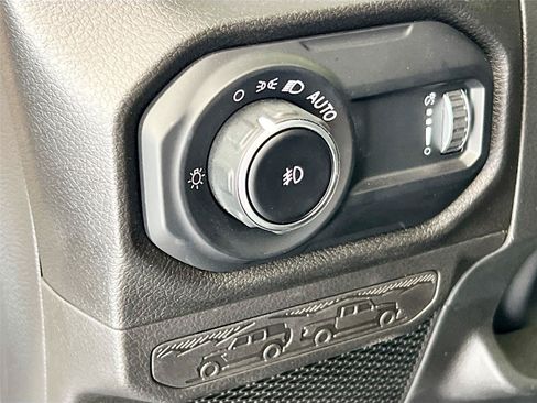 Used 2024 Jeep Wrangler Unlimited Sport AWD/4WD image 14
