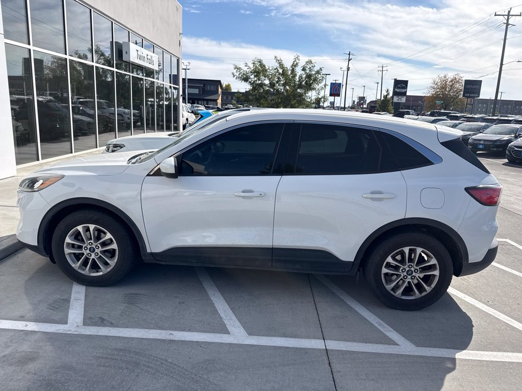 Used 2020 Ford Escape SE FWD image 4