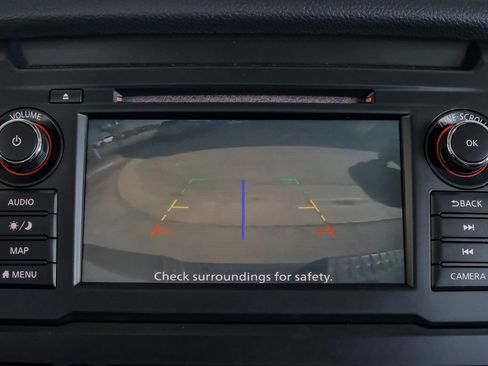 Used 2019 Nissan Titan PRO-4X image 19