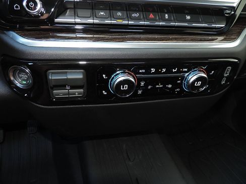 New 2026 GMC Sierra 1500 Elevation w/ Elevation Select Package image 18