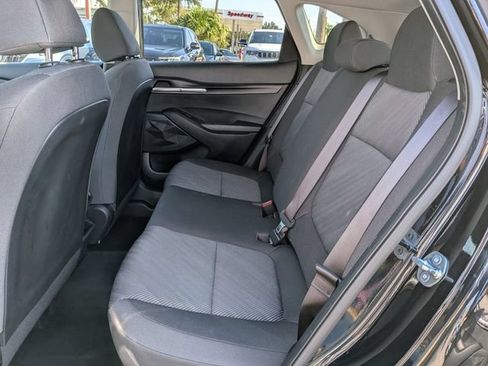 Certified 2026 Kia Seltos LX FWD image 15