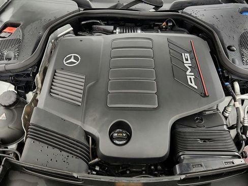 Used 2022 Mercedes-Benz AMG GT 43 image 27