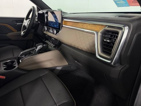 Used 2024 GMC Canyon Denali AWD/4WD image 31