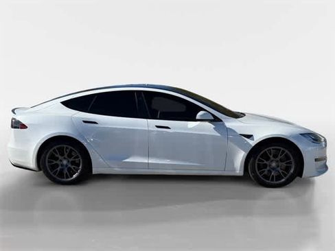 Used 2021 Tesla Model S Plaid image 6