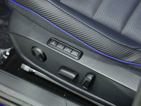 New 2026 Volkswagen Golf image 36