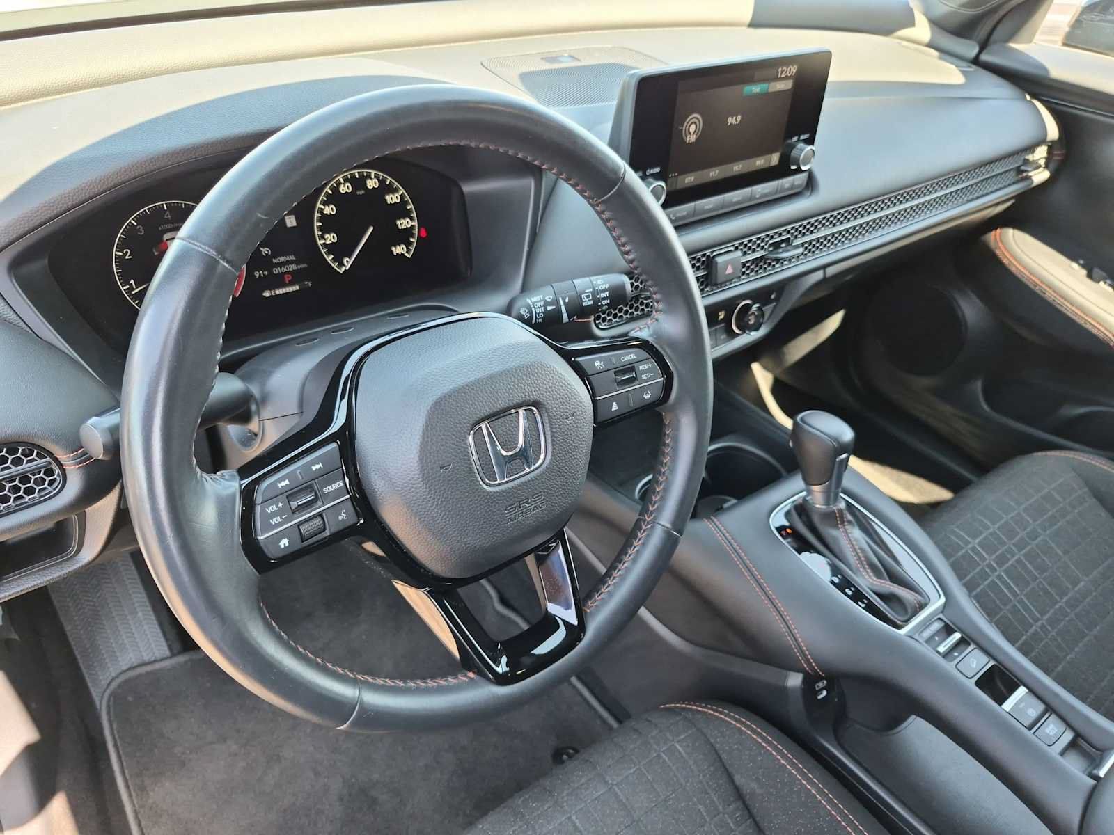 Certified 2024 Honda HR-V Sport image 2