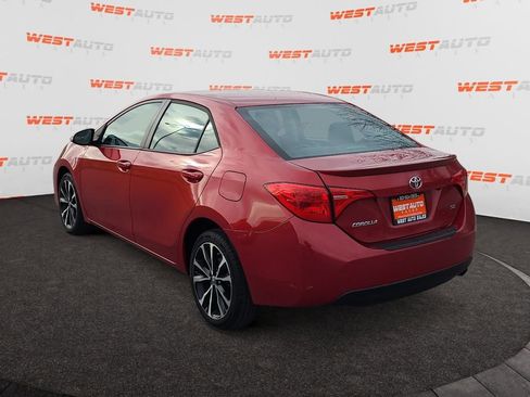 Used 2019 Toyota Corolla SE FWD image 3