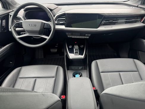 Used 2023 Audi Q4 e-tron Premium Plus w/ Premium Plus RWD image 10