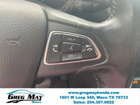 Used 2019 Ford Escape SE FWD image 17