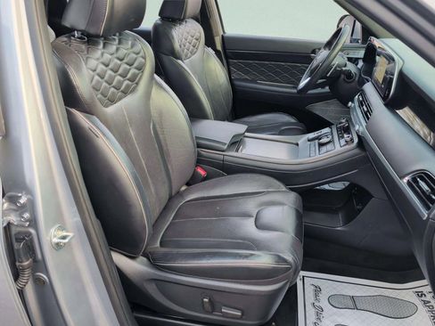 Used 2020 Hyundai Palisade Limited image 18