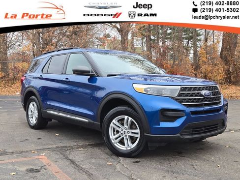 Used 2020 Ford Explorer XLT image 1