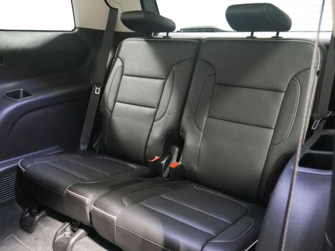 Used 2020 GMC Acadia Denali image 13