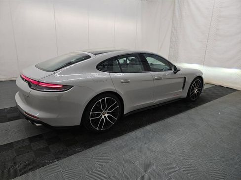 Used 2023 Porsche Panamera 4 Platinum Edition image 3