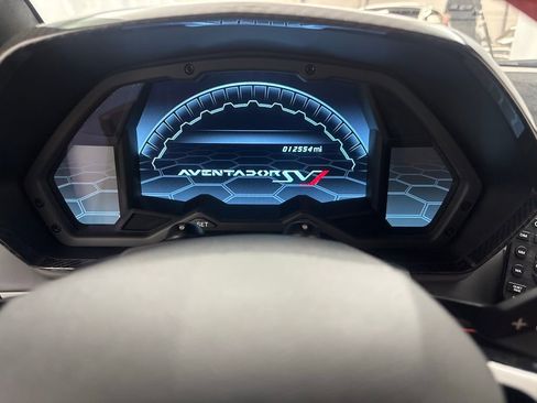 Used 2019 Lamborghini Aventador SVJ image 56