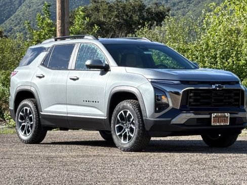 New 2026 Chevrolet Equinox ACTIV w/ Convenience Package III FWD image 2
