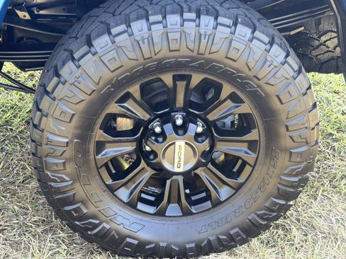Used 2020 Ford F250 Lariat w/ Tremor Off-Road Package AWD/4WD image 10