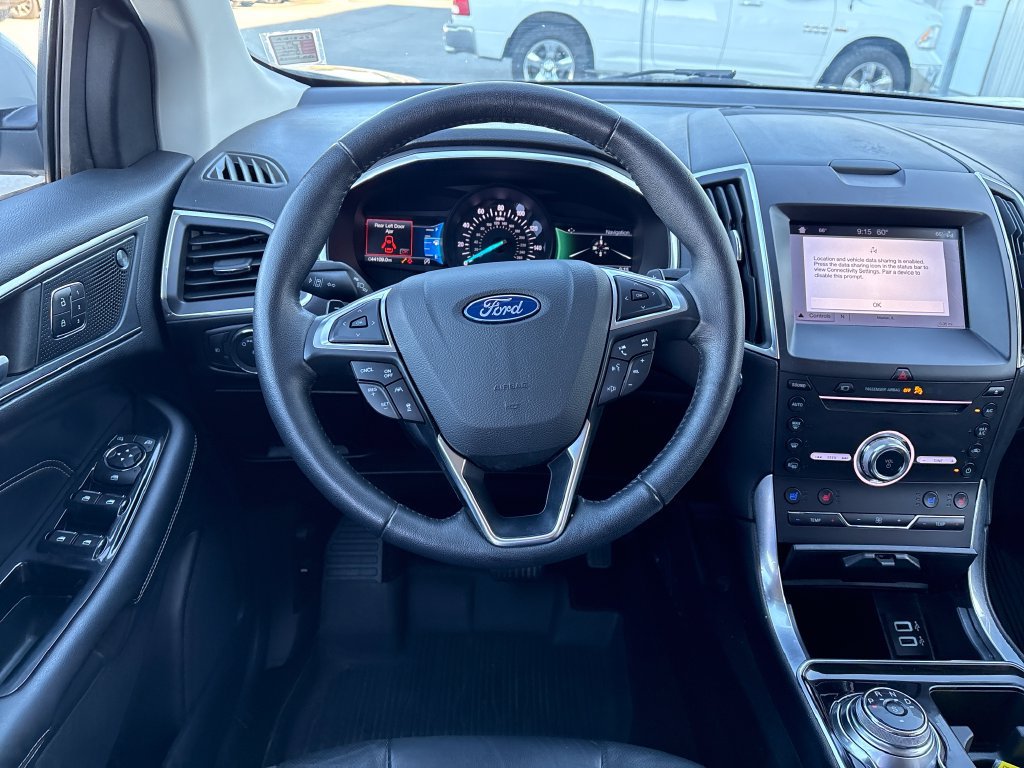 Used 2019 Ford Edge Titanium w/ Equipment Group 301A AWD/4WD image 13