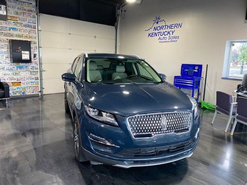 Used 2019 Lincoln MKC Reserve w/ MKC Climate Package AWD/4WD image 1