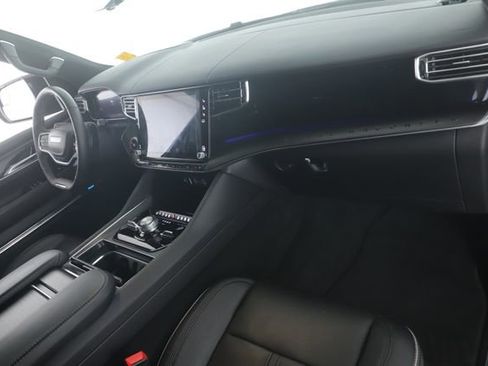 Used 2025 Jeep Grand Wagoneer Series II Obsidian w/ Quick Order Packagew 28T image 34