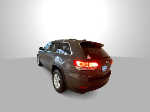 Used 2017 Jeep Grand Cherokee Laredo w/ Quick Order Package 23E image 6