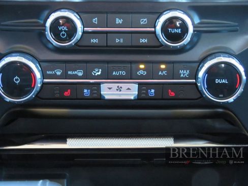 Used 2023 Ford F150 Lariat image 24